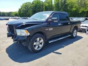 RAM 1500 5.7L 8 2014