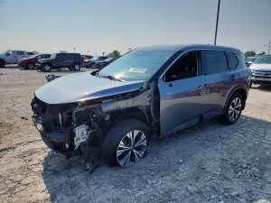 Nissan Rogue 2.5L 4 2021