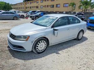 Volkswagen Jetta 1.4L 4 2017