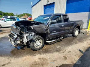 Toyota Tacoma 2.7L 4 2011