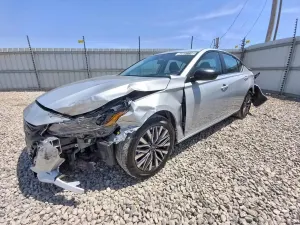 Nissan Altima 2.5L 4 2026