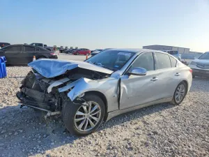 Infiniti Q50 3.7L 6 2014