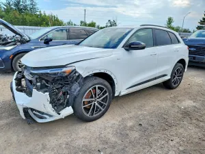 Audi Q5 2.0L 4 2025