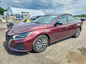 Nissan Altima 2.5L 4 2025