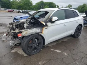 Audi Q5 2.0L 4 2023