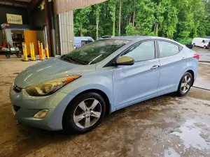 Hyundai Elantra 1.8L 4 2013