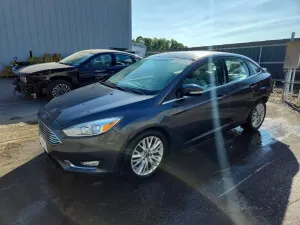 Ford Focus 2.0L 4 2017