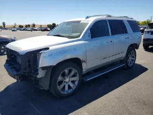 GMC Yukon 6.2L 8 2016