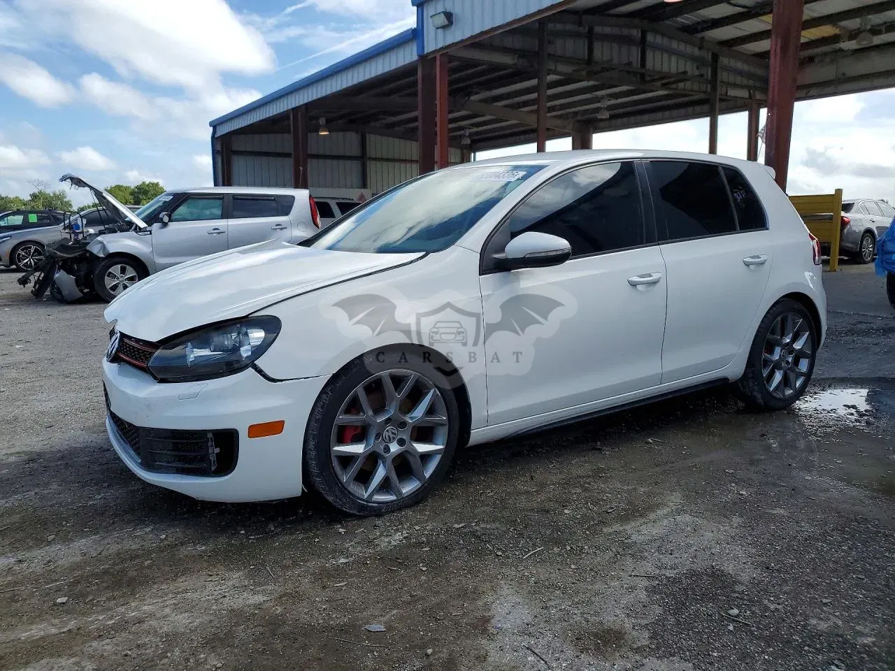Volkswagen Golf 2.0L 4 2013