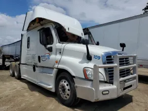Freightliner Cascadia 14.8L 6 2017
