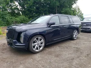 Cadillac Escalade 6.2L 8 2025
