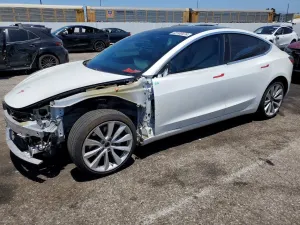 Tesla Model 3 2020
