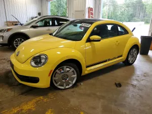Volkswagen Beetle 2.5L 5 2013