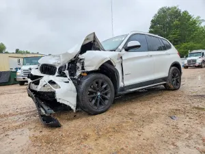 BMW X3 2.0L 4 2015