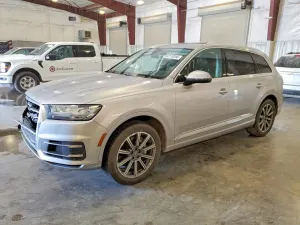 Audi Q7 2.0L 4 2019
