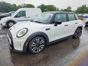 Mini Cooper 2.0L 4 2024