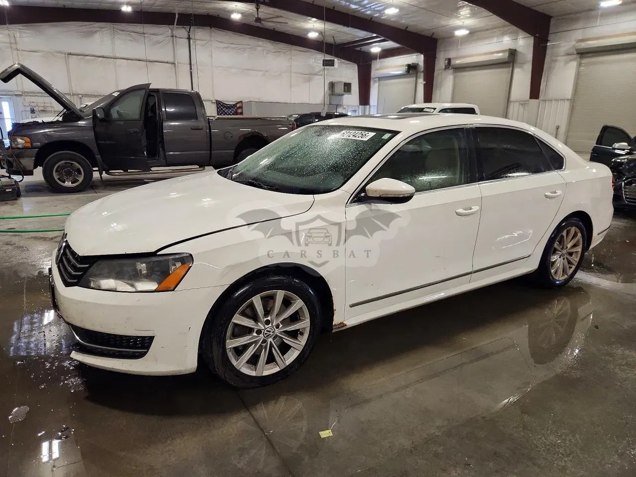 Volkswagen Passat 2.5L 5 2012