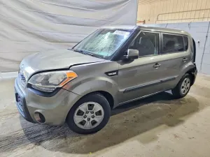 Kia Soul 1.6L 4 2013