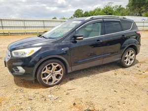 Ford Escape 2.0L 4 2017