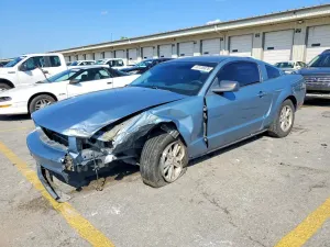 Ford Mustang 4.0L 6 2006