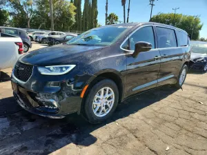 Chrysler Pacifica 3.6L 6 2026