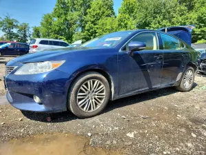 Lexus ES 3.5L 6 2013