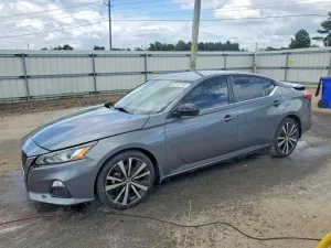 Nissan Altima 2.5L 4 2019