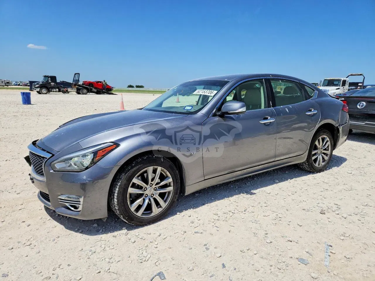 Infiniti Q70 3.7L 6 2015