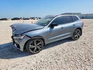 Volvo XC60 2.0L 4 2021