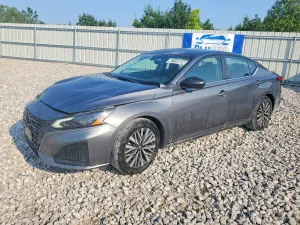 Nissan Altima 2.5L 4 2026