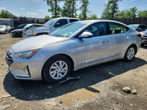 Hyundai Elantra 2.0L 4 2020
