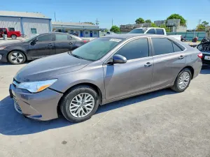 Toyota Camry 2.5L 4 2016