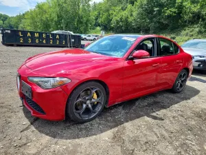 Alfa Romeo Giulia 2.0L 4 2018