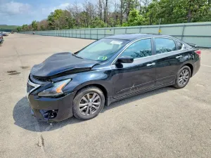 Nissan Altima 2.5L 4 2015