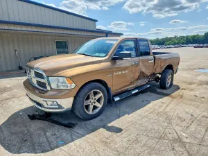 Dodge RAM 5.7L 8 2012