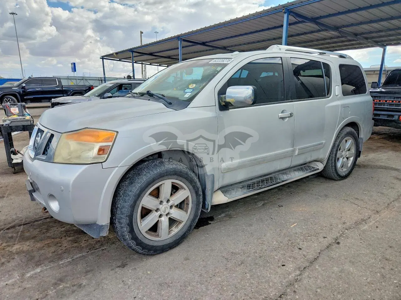 Nissan Armada 5.6L 8 2010
