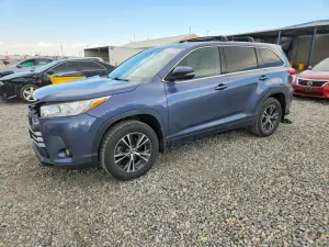 Toyota Highlander 3.5L 6 2018