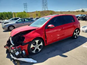 Volkswagen Golf 2.0L 4 2011