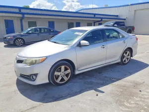 Toyota Camry 2.5L 4 2014