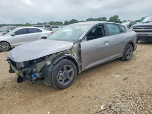Kia K4 2.0L 4 2026