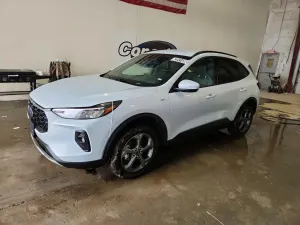 Ford Escape 2.0L 4 2025