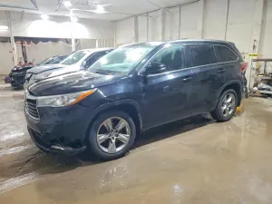 Toyota Highlander 3.5L 6 2014