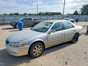 Toyota Camry 2.2L 4 2000