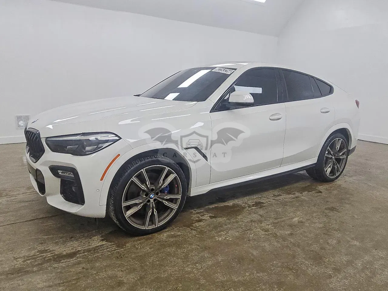 BMW X6 4.4L 8 2021