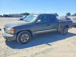 GMC Sierra 4.8L 8 2003