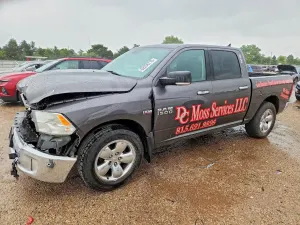 RAM 1500 5.7L 8 2014