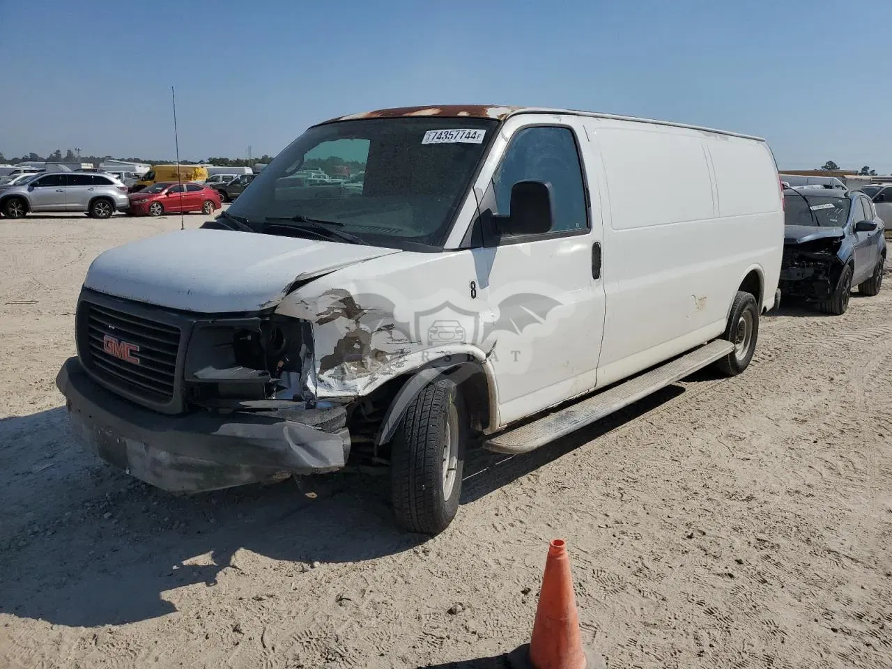GMC Savana G2500 4.8L 8 2008