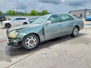 Lexus LS 4.3L 8 2001