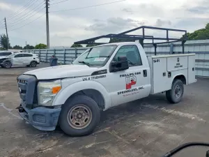 Ford F-250 6.2L 8 2016