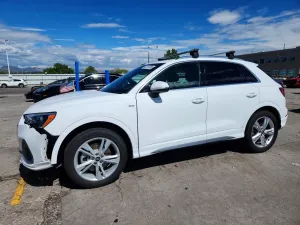 Audi Q3 2.0L 4 2022
